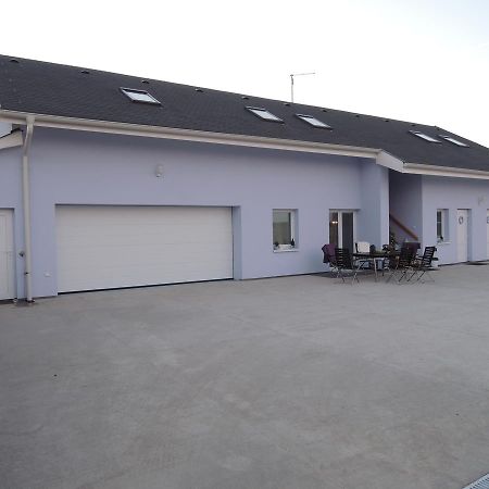 Salvo Apartment Mala Hrastice Exterior photo